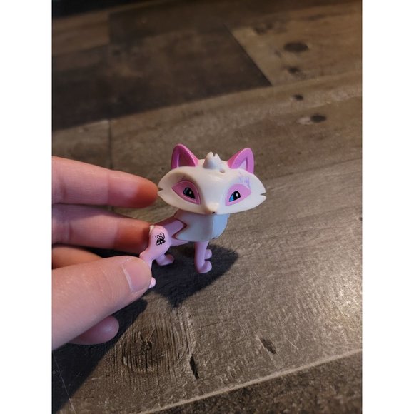 Pink fox Lady bug AS IS 2016 jazwares animal toy figure - Picture 1 of 6